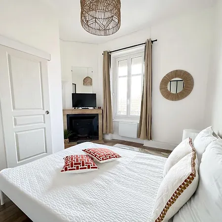 Apartment Falso